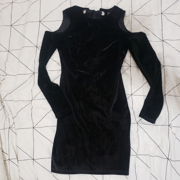 Topshop Black and Gold Velvet Cold Shoulder Bodycon Mini Dress Size 4 - Picture 3 of 16